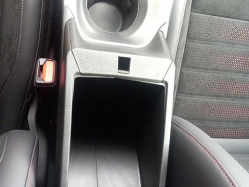 Used 2024 Dodge Hornet GT image 29