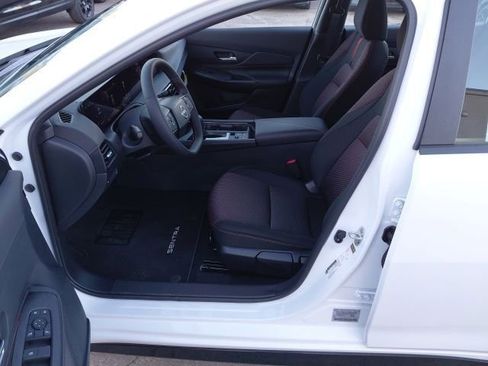 New 2026 Nissan Sentra SR w/ Floor Mat Package image 24