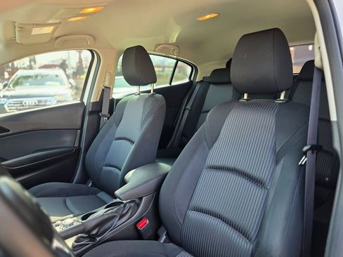 Used 2016 MAZDA MAZDA3 i Sport w/ Preferred Equipment Package image 23