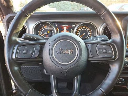 Certified 2022 Jeep Wrangler Unlimited Sport image 16