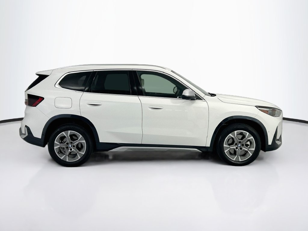Used 2024 BMW X1 xDrive28i w/ Premium Package AWD/4WD image 4