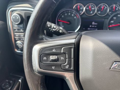 Certified 2019 Chevrolet Silverado 1500 LT Trail Boss AWD/4WD image 17