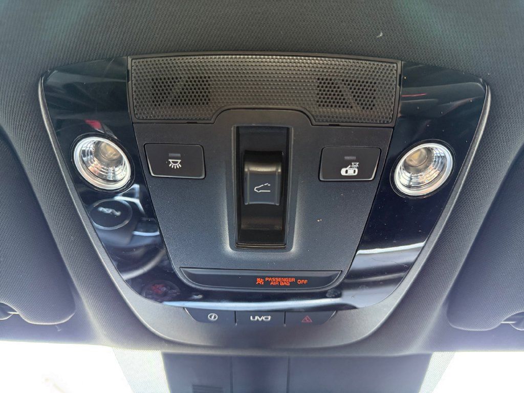 Used 2022 Kia K5 GT w/ GT1 Package FWD image 18