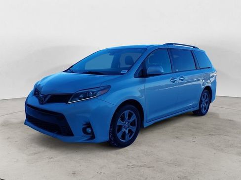 Used 2019 Toyota Sienna SE Premium image 1