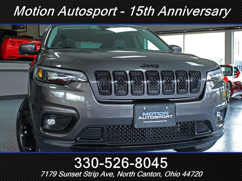 Used 2019 Jeep Cherokee Latitude Plus AWD/4WD image 43