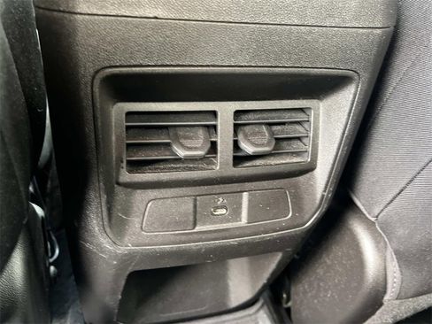 Certified 2023 Chevrolet Colorado LT w/ LT Convenience Package II image 12