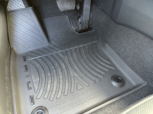 New 2026 Toyota Prius XSE Premium image 33