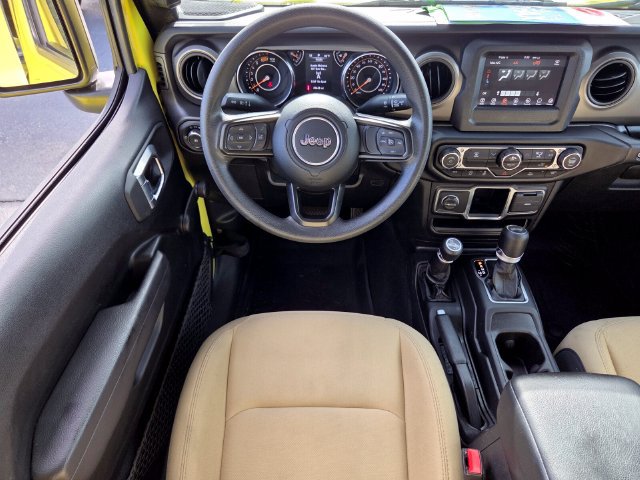 Certified 2022 Jeep Wrangler Unlimited Sport AWD/4WD image 15