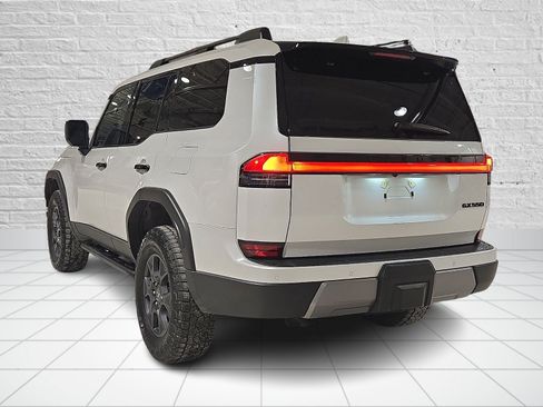 Used 2024 Lexus GX 550 550 Overtrail+ image 4