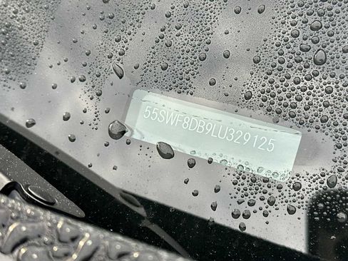 Used 2020 Mercedes-Benz C 300 Sedan image 3