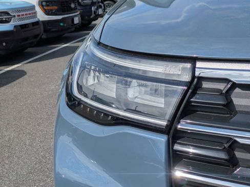 New 2026 Ford Explorer Active w/ Active Comfort Package image 10