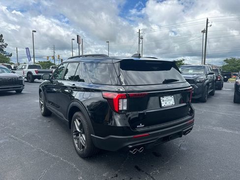 New 2026 Ford Explorer ST w/ Sun And Sound Package AWD/4WD image 5