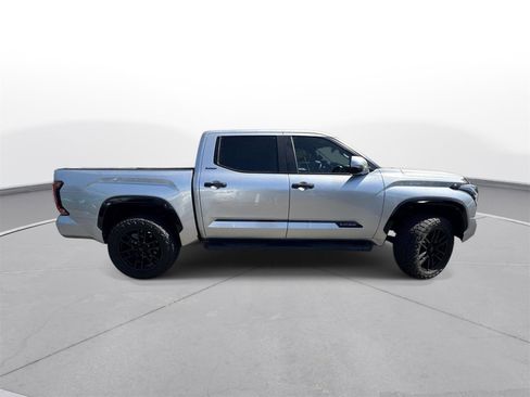 Used 2024 Toyota Tundra Platinum image 5
