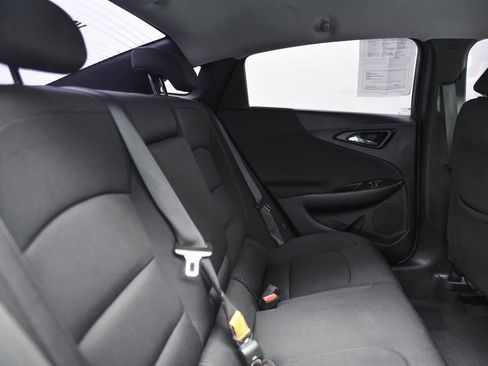 Used 2019 Chevrolet Malibu LT image 14