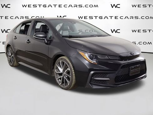 Used 2021 Toyota Corolla XSE image 38