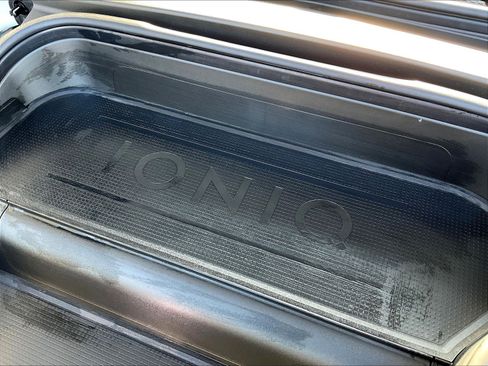 Used 2023 Hyundai Ioniq 6 SEL RWD image 30