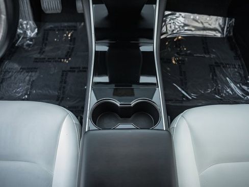 Used 2019 Tesla Model 3 Long Range image 22