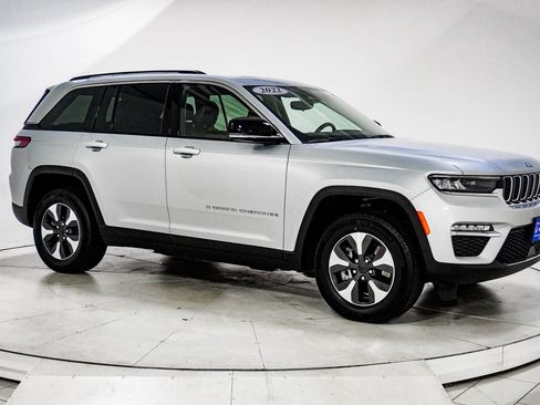 Used 2022 Jeep Grand Cherokee Limited 4xe AWD/4WD image 12