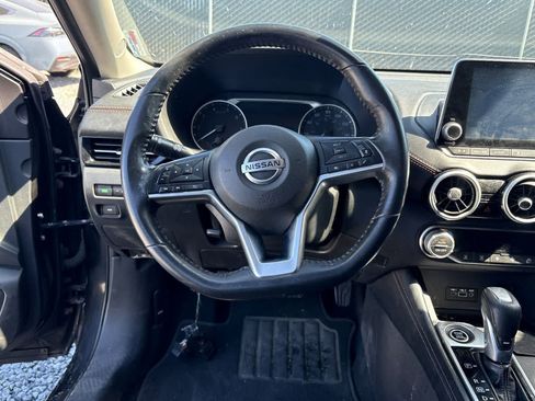 Used 2021 Nissan Sentra SR w/ Trunk Package FWD image 16