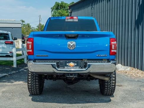Used 2022 RAM 2500 Big Horn w/ Level C Equiment Group AWD/4WD image 5