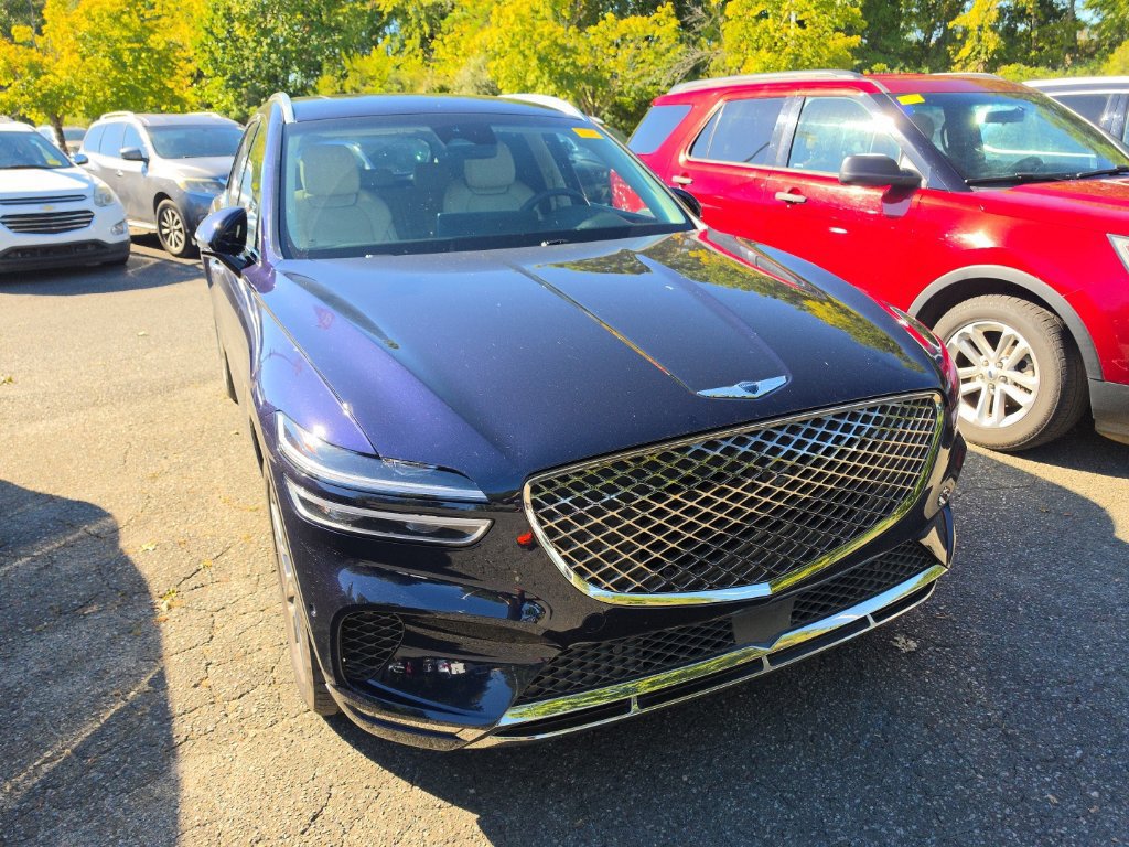 Used 2023 Genesis GV70 2.5T w/ Advanced Package AWD/4WD image 4