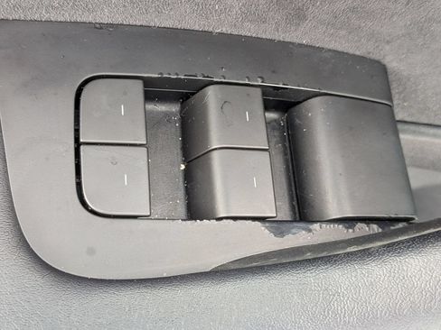 Used 2023 Tesla Model 3 Standard Range RWD image 14