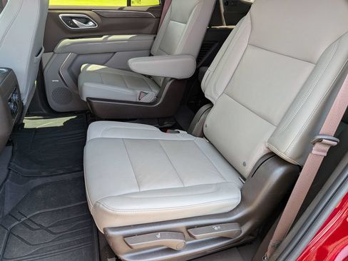 Used 2021 Chevrolet Tahoe Z71 AWD/4WD image 29