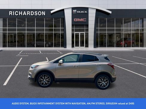 Used 2018 Buick Encore Sport Touring FWD image 2