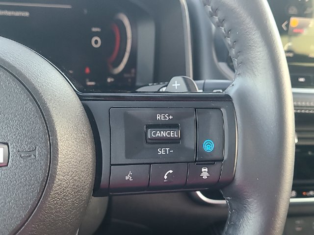 Certified 2023 Nissan Rogue Platinum AWD/4WD image 19