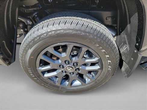 Used 2026 Toyota Tundra Platinum AWD/4WD image 12