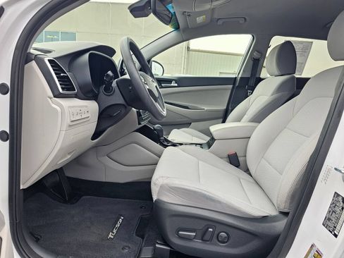 Used 2019 Hyundai Tucson Sport w/ Cargo Package AWD/4WD image 12