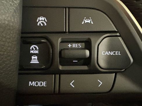 Used 2026 Toyota Tacoma Limited AWD/4WD image 13