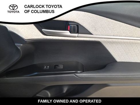 Used 2025 Toyota Camry XLE FWD image 20