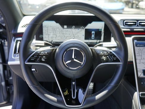 Used 2023 Mercedes-Benz S 580 4MATIC Sedan image 13