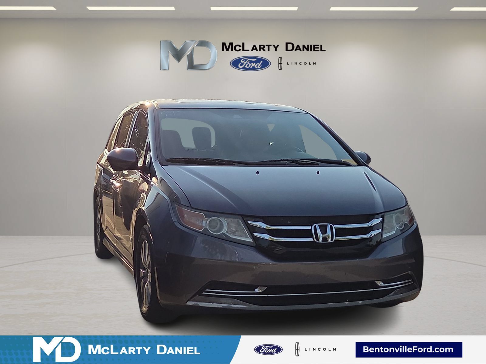 Used 2015 Honda Odyssey EX-L image 1