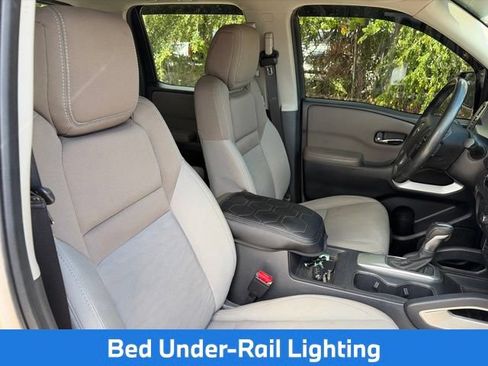 Used 2022 Nissan Frontier SV RWD image 14