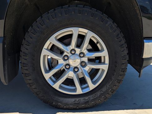 Used 2020 Chevrolet Silverado 1500 LT w/ All-Star Edition AWD/4WD image 11