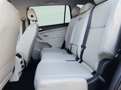Used 2022 Volkswagen Tiguan SE FWD image 20
