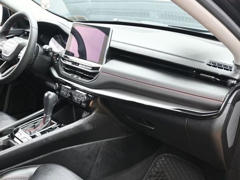 Used 2022 Jeep Compass Trailhawk image 43