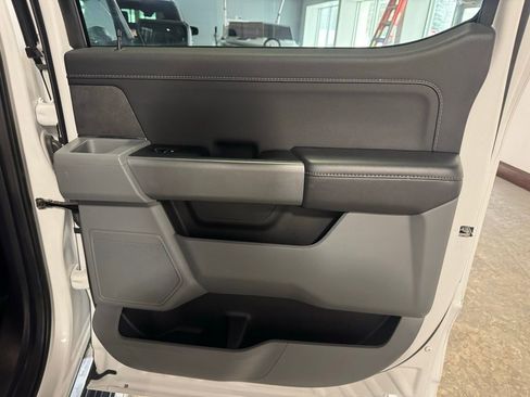 Used 2024 Ford F150 XLT AWD/4WD image 23