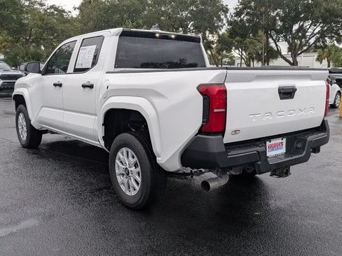 Used 2024 Toyota Tacoma SR RWD image 5