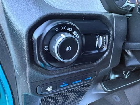 Used 2024 Jeep Wrangler Unlimited w/ Convenience Group image 13