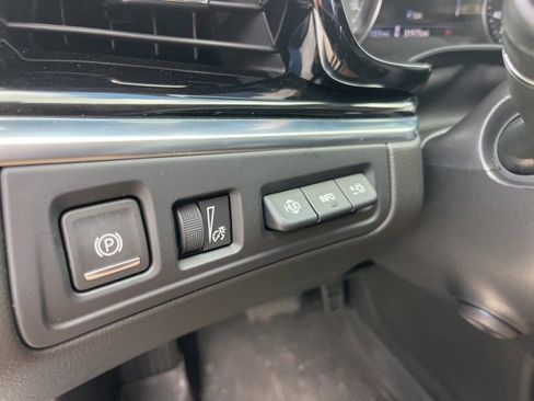 Used 2024 Cadillac XT6 Premium Luxury w/ Platinum Package image 19