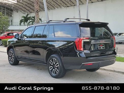 Used 2023 GMC Yukon XL AT4 w/ AT4 Premium Package AWD/4WD image 12