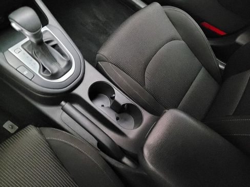 Used 2021 Kia Forte LXS image 26