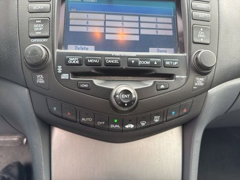 Used 2004 Honda Accord EX image 18