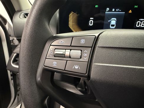 Used 2025 Kia K4 FWD image 15