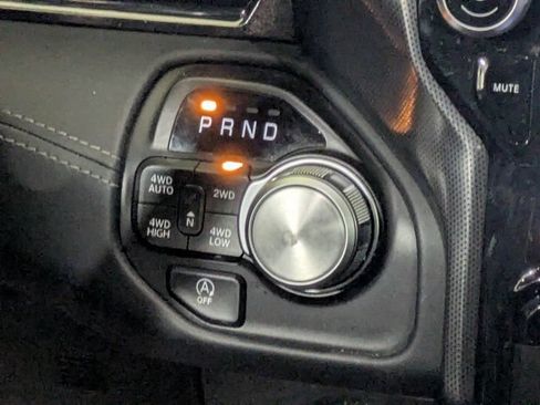 Used 2023 RAM 1500 Limited w/ Body Color Bumper Group AWD/4WD image 19