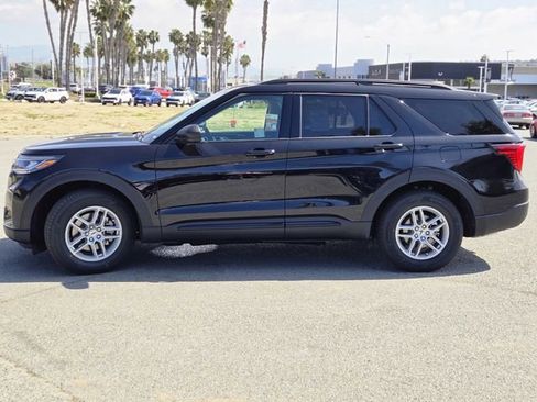 New 2026 Ford Explorer Active w/ Active Comfort Package RWD image 11