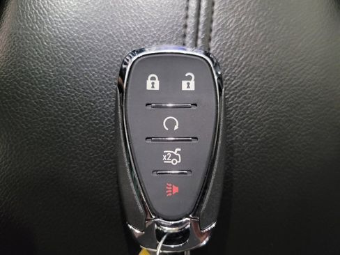 Used 2023 Chevrolet Malibu LT FWD image 32